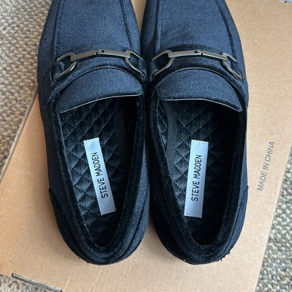 Steve Madden Black Velvet Bit Loafers - Picture 16 of 16